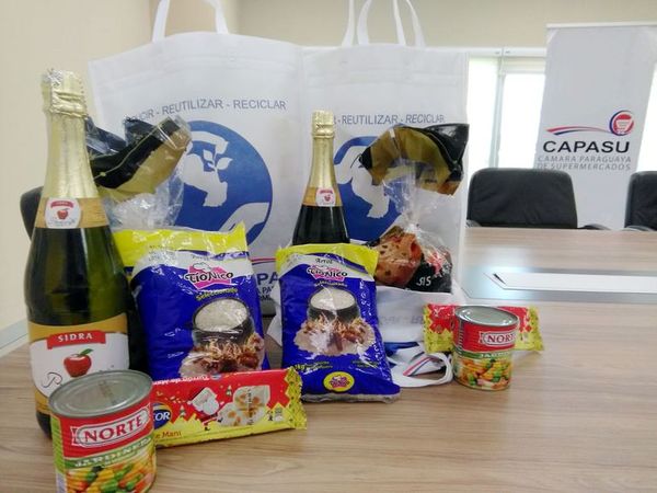 Capasu lanzó ayer la bolsa navideña - Economía - ABC Color