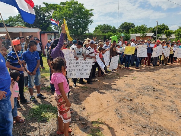 Tensión en Azotey por pedido de intervención municipal