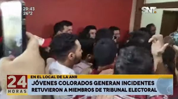 Incidentes en la ANR tras postergación de elecciones