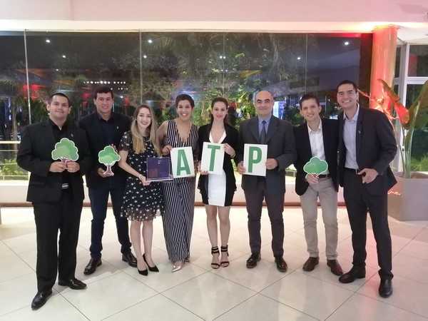 A Todo Pulmón fue seleccionada como uno de los mejores lugares para trabajar » Ñanduti