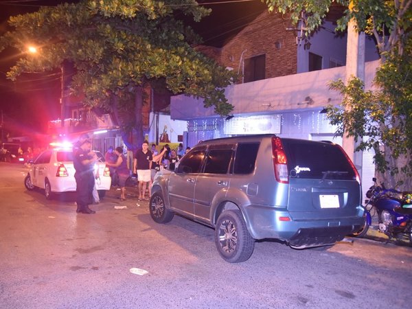 Persecución, choque y huida en barrio Kambala de Asunción