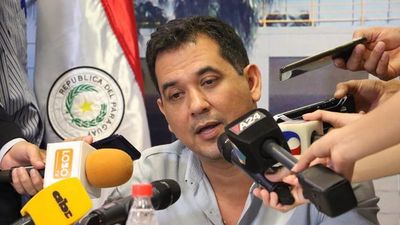 Senador presenta pedido de expulsión de Daher y Díaz Verón de la ANR