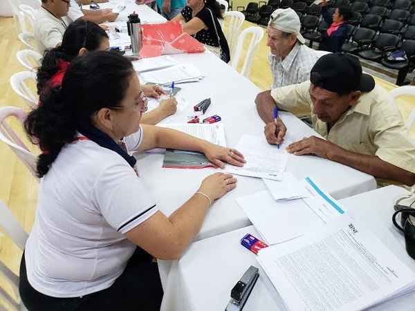 ADULTOS MAYORES ACCEDERÁN AUTOMÁTICAMENTE A PENSIÓN ALIMENTARIA