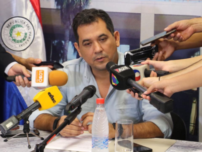 Piden expulsar del padrón colorado a González Daher y a Díaz Verón