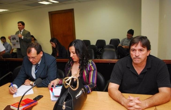 HOY / Fiscalía solicita libertad ambulatoria para sacerdote imputado por abuso sexual