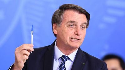 Hacker afirma que invadió teléfonos de Bolsonaro