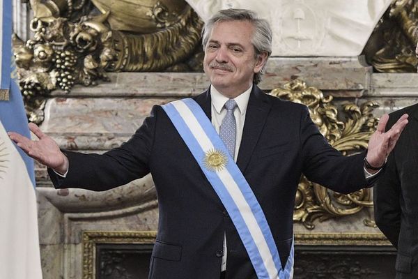 Gobierno argentino anuncia decreto para frenar los despidos durante 6 meses - Mundo - ABC Color