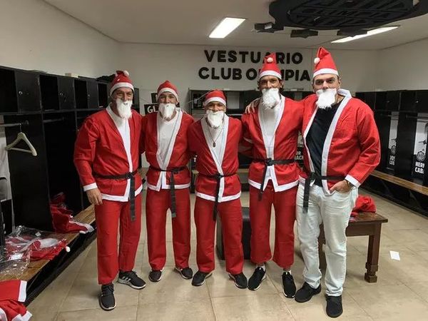 El regalo navideño de “Los terraterrestres” a niños de un hospital