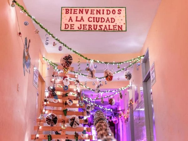 Hospital de Caazapá se convierte en escenario de sensación navideña