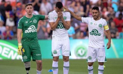 Futbolista de Chapecoense se retira por secuelas del accidente
