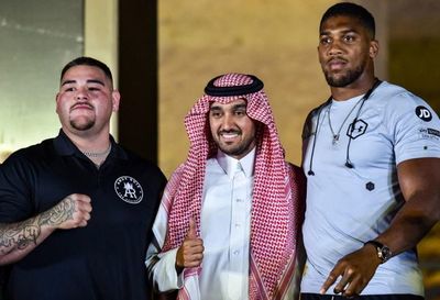 El boxeo y los gobiernos autoritarios: una relación cercana