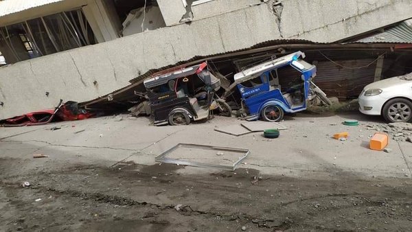 Terremoto de magnitud 6,8 sacude Filipinas
