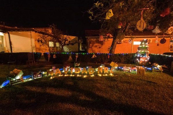 Ambiente navideño en Hospital de Caazapá