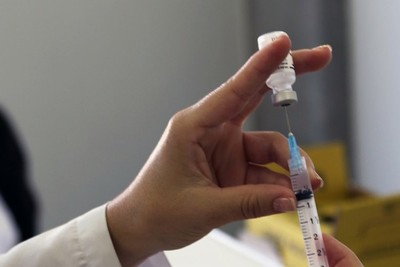 Salud Pública recuerda que vacunación contra fiebre amarilla es obligatoria para viajar a Brasil