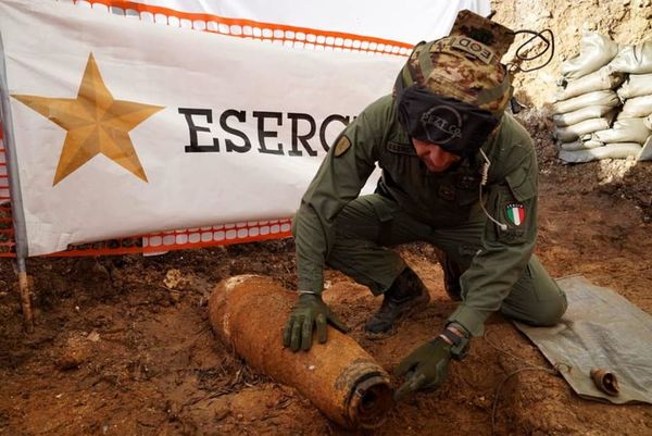 Unas 54.000 personas evacuadas en Italia por bomba de la II Guerra Mundial - Mundo - ABC Color