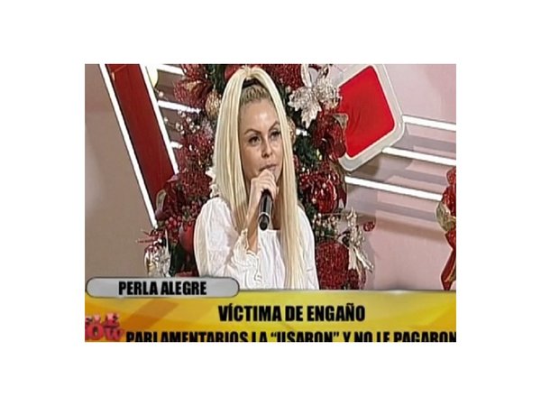 Perla Alegre denunció a políticos morosos