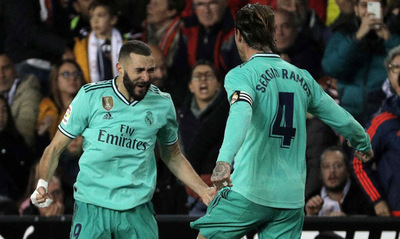 Benzema rescata al Madrid ante Valencia