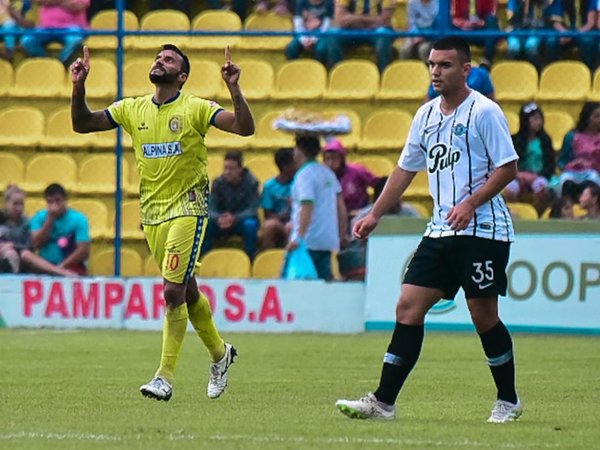 Capiatá, con las manos vacías a la Intermedia