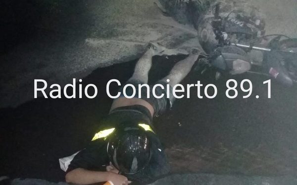 Motociclista muere electrocutado a causa de un cable suelto de la ANDE