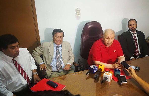 Candidatos rechazan decisión del TEP y solicitarán hoy nueva fecha
