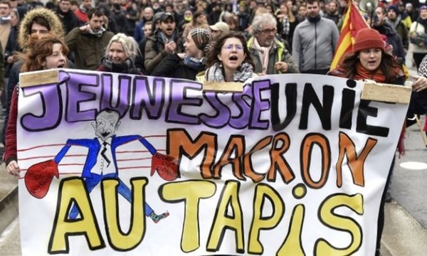 Se endurece en Francia la huelga contra la reforma de las jubilaciones | .::Agencia IP::.