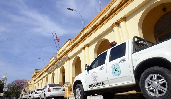 Sumarian a cuatro policías de de Capitán Bado