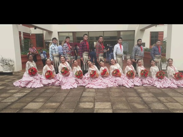 ELENCO DE DANZAS DE NATALIO RECIBE RECONOCIMIENTO DEPARTAMENTAL