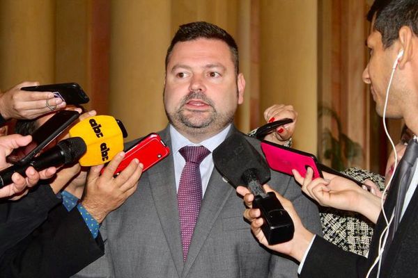 Diputados pide explicaciones a Coscia sobre Acepar - Nacionales - ABC Color