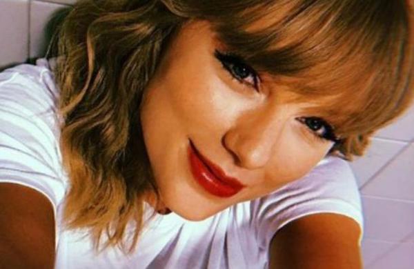 Taylor Swift la rompe en su cumpleaños con una foto de cuando era niña - SNT