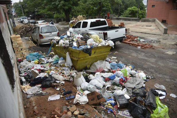 Asunción sucumbe ante la basura - Nacionales - ABC Color