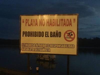 BOMBEROS ADVIERTEN QUE PLAYA DE CAPITÁN MEZA NO ESTÁ HABILITADA