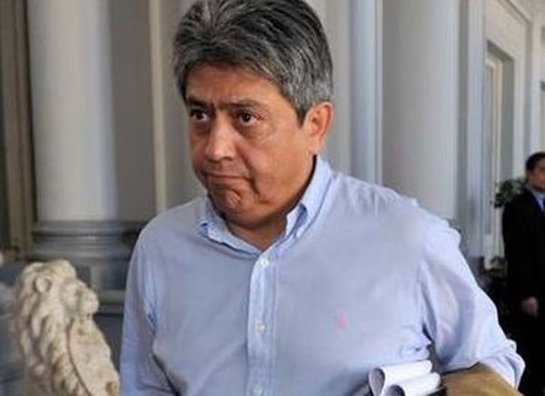 Políticos opositores vuelven a Bolivia tras exilio de Evo Morales
