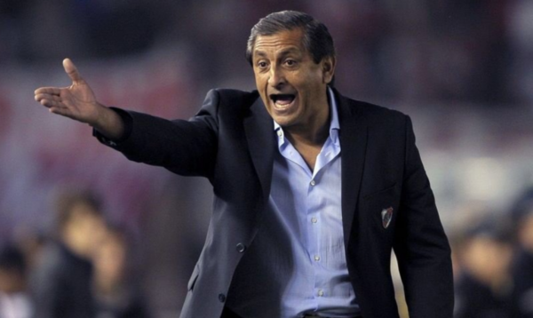 HOY / Ramón Díaz estaría a horas de firmar con el Gumarelo