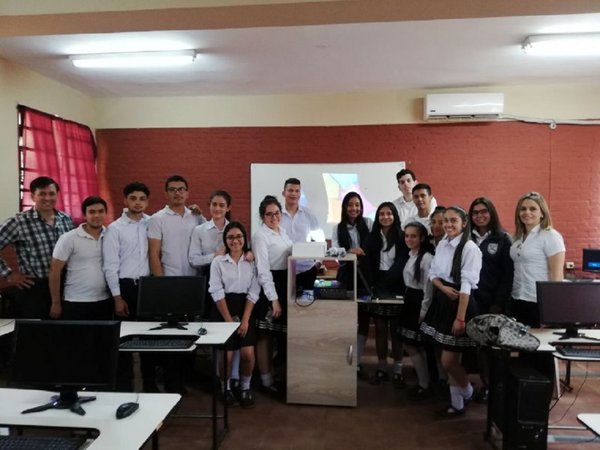 Proyecto local recibió USD 15.000 para mejorar acceso a internet en zona rural