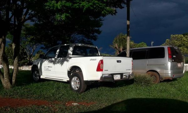 Usan vehículo del Ministerio de Salud para ir a la cancha - Nacionales - ABC Color