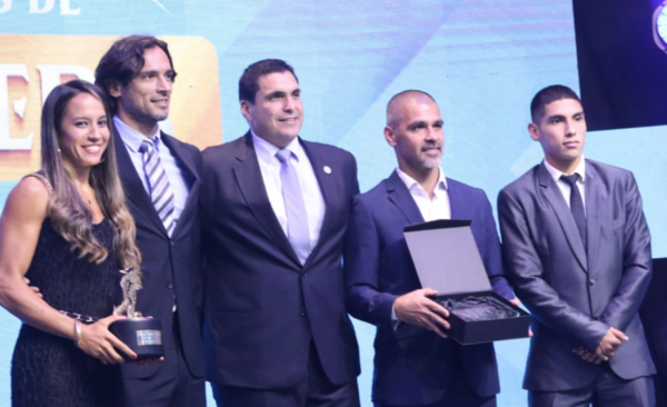 HOY / Sobresale entre los árbitros de primera división