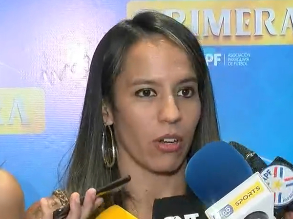 El fútbol femenino se está ganando su lugar