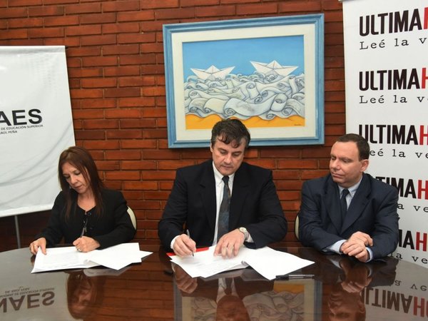 ÚH e Inaes firman    convenio para capacitación  docente a distancia