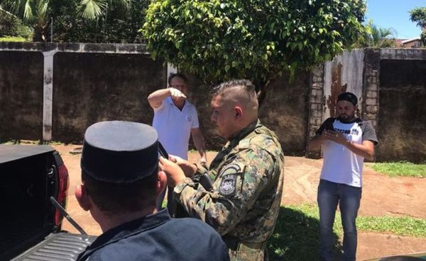 Acusan a   policías del GEO de “plantar” droga en vehículo - Judiciales y Policiales - ABC Color