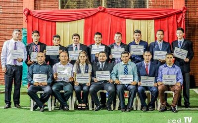 Egresan árbitros en la Liga Minguera