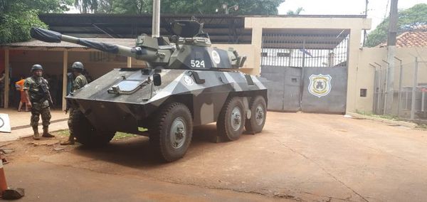 Trasladan a miembros del PCC tras detectar intento de fuga - Nacionales - ABC Color
