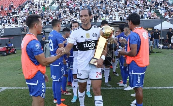 HOY / Roque termina con los rumores y confirma su continuidad en Olimpia