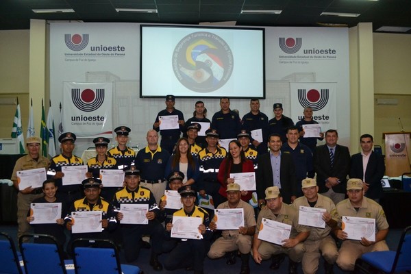 Policías de tránsito de CDE, Franco y Hernandarias recibieron capacitación internacional - ADN Paraguayo