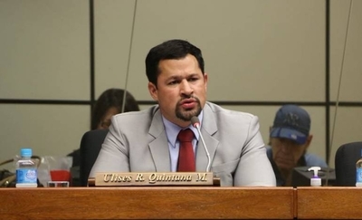 HOY / Ulises Quintana virtualmente  sin investidura tras faltar en 3  sesiones y con baja defensa