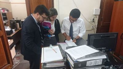 Caso Cárdenas: Fiscalía allanó el Fides en busca de evidencias - Nacionales - ABC Color