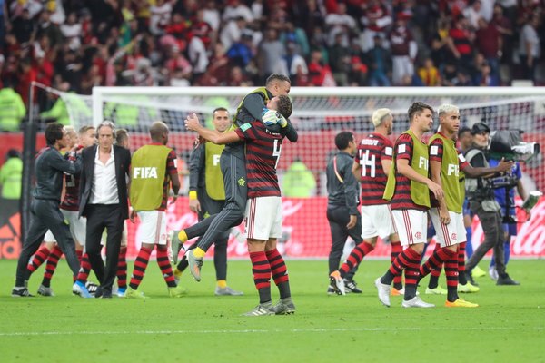 Con Piris da Motta, Flamengo avanzó a la final del Mundial de Clubes