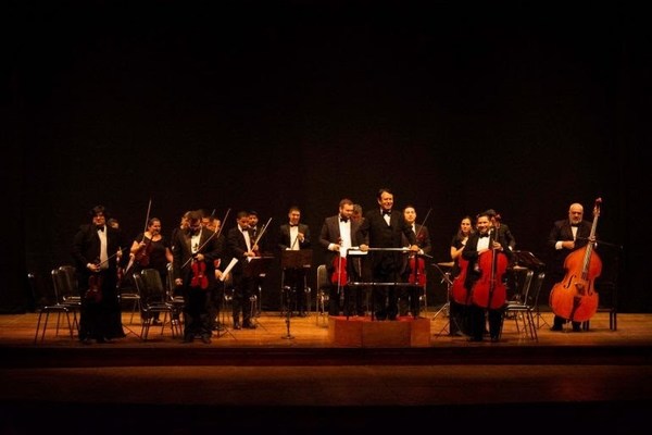 La Orquesta de Cámara ofrece tradicional concierto de navidad en la Parroquia San Rafael - ADN Paraguayo