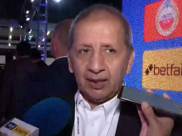 “No me gusta la altura”, señala Juan Alberto Acosta