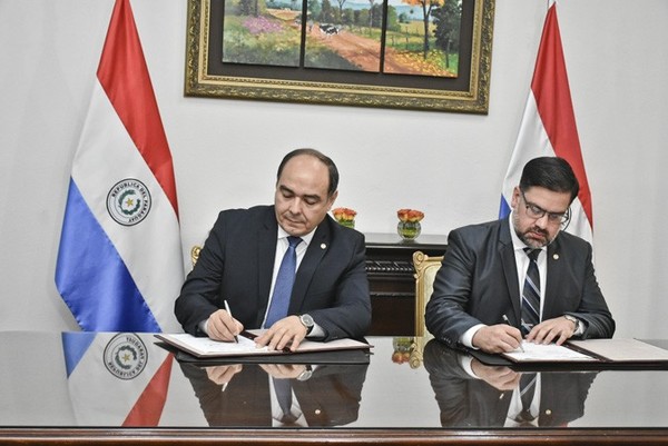 Cancillería y Cultura desarrollan diplomacia a favor del Paraguay