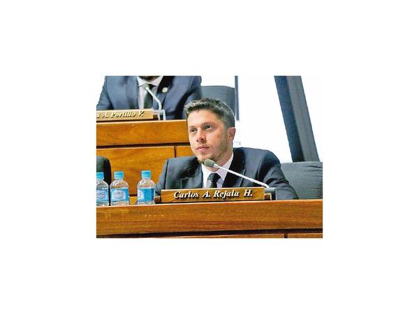 Diputados aprueban proyecto que elimina el uso del papel